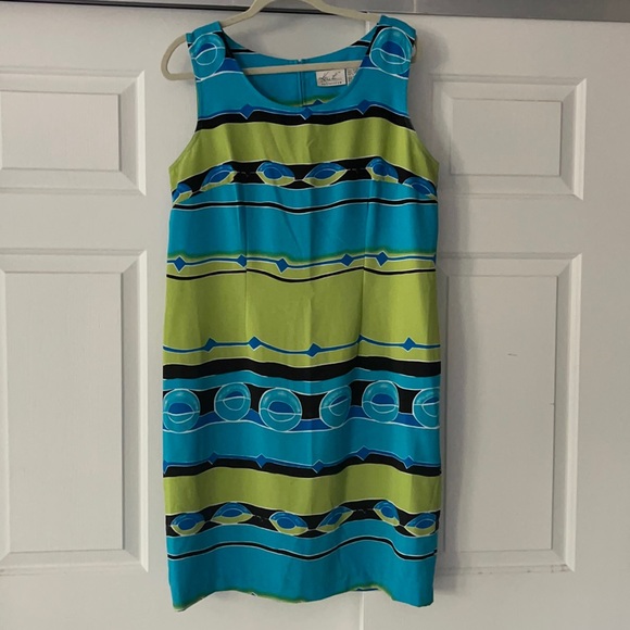 Sleeveless Dress Size 16 - Picture 1 of 5